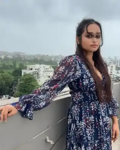 Khirkiya Escorts